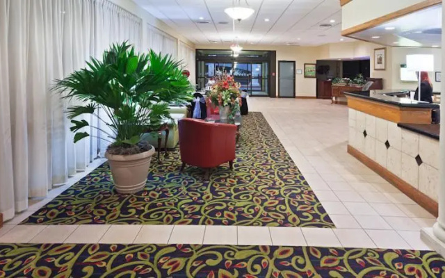 Holiday Inn Park Plaza