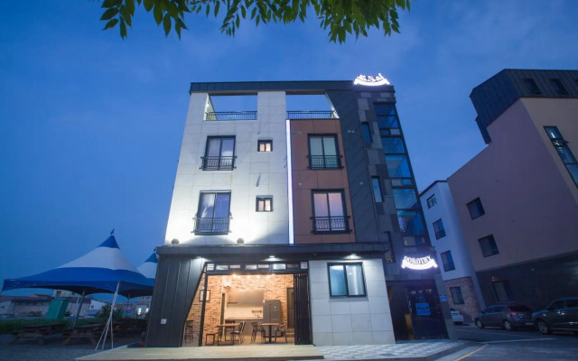 Daecheon Dorosi Pension