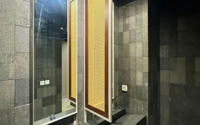 Althia Private Capsule Quarters
