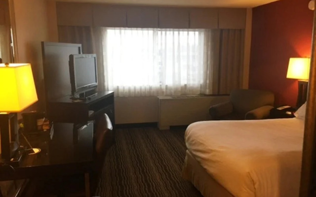 Ramada by Wyndham Liverpool/Syracuse(Ex.Holiday Inn Syracuse Liverpool Exit 37)