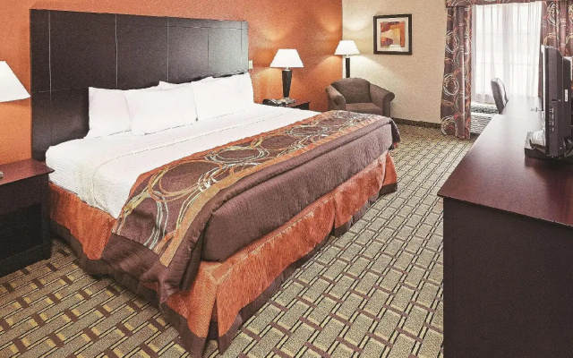 La Quinta Inn & Suites By Wyndham Mcalester