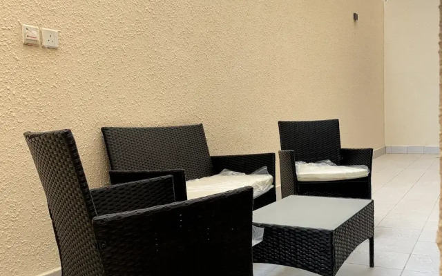 Morouj B-4 Luxury Gold Terrace GZ36