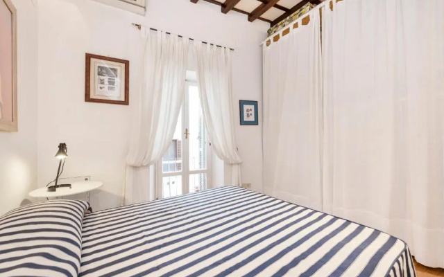 Campo de' Fiori Apartment
