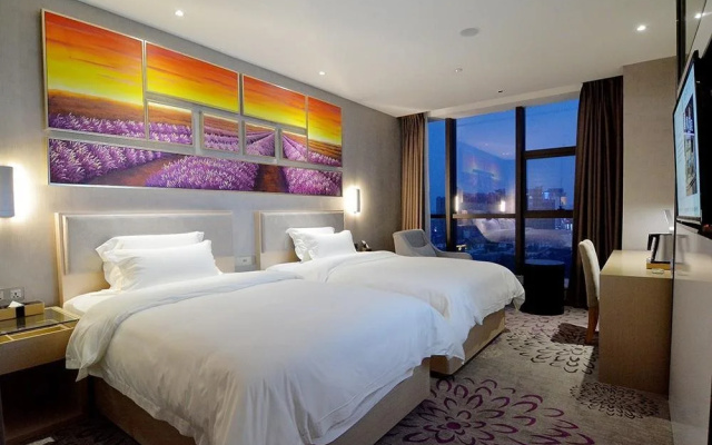 Lavande Hotel Nanchang Hongdu Avenue province  TV station