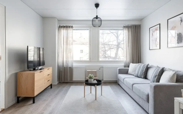 2BR Downtown Home with Balcony & BEST Location
