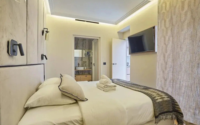 Incredible Le Marais Apartment With Terrace
