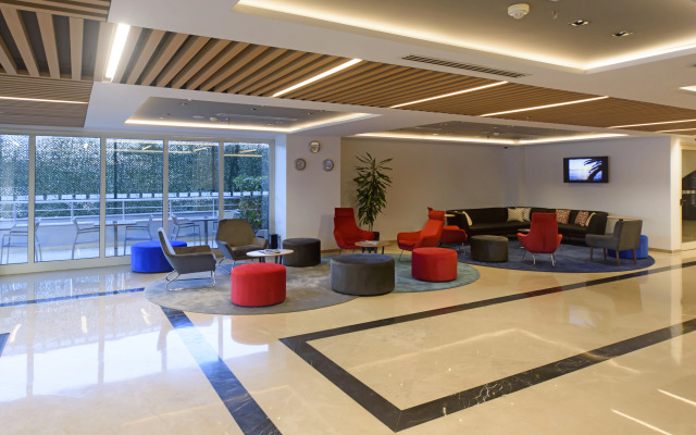 Holiday Inn Express Istanbul Altunizade by IHG