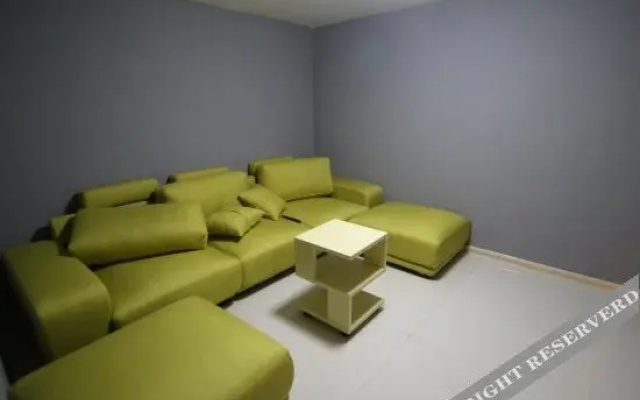 SMART Youth Hostel