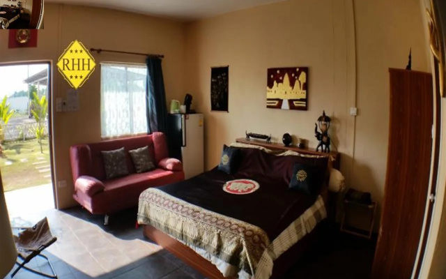 Rainbow Hill Hotel