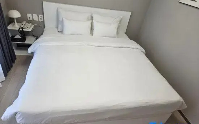 Hotel the Designers LYJ Suite Yeoksam