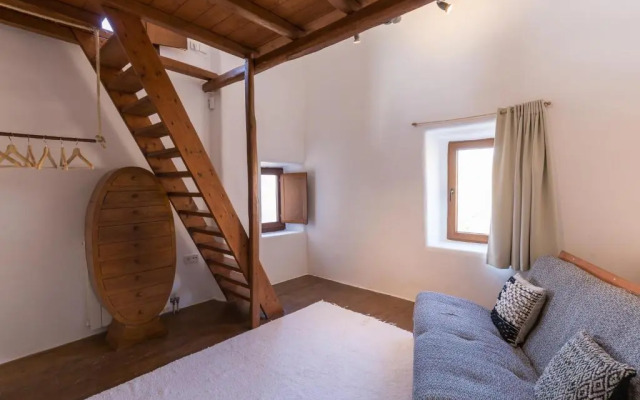⋆ 5BR Oceanside View Near Lighthouse- Pharos VM ⋆