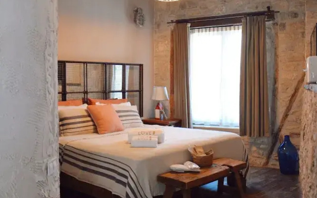 8 Design Urla