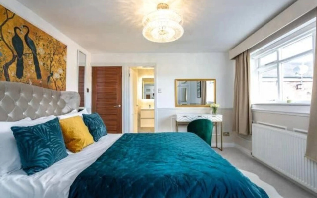 The Racecourse Penthouse