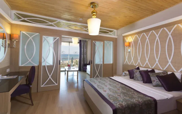 Club Dem Spa & Resort Hotel