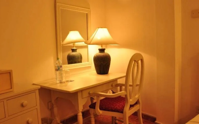 Hilltop Boutique Villa