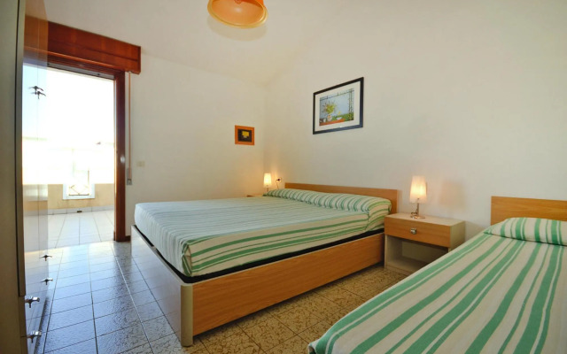 Apartment in Bibione Spiaggia with balcony