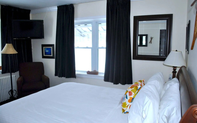 Gauthier's Saranac Lake Inn