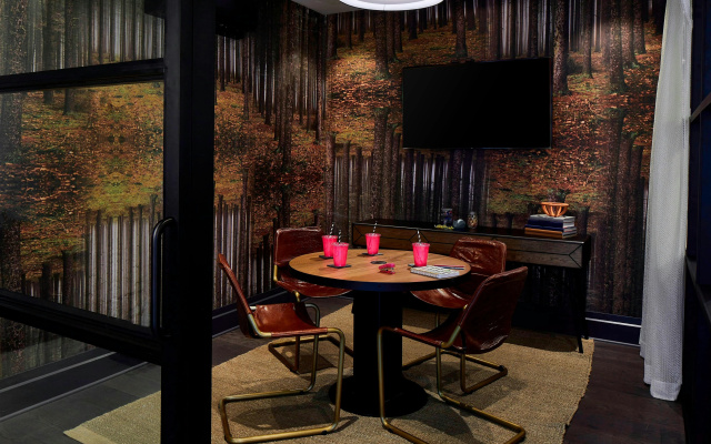 Moxy Chattanooga Downtown