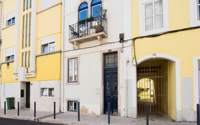Отель Graça Charming Come and Enjoy Lisbon вид на фасад