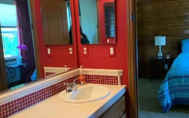 Luxury Custom Home in Oakdale Parkview