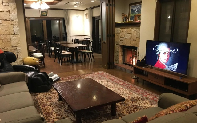 Отель Seventh Heaven Hakuba