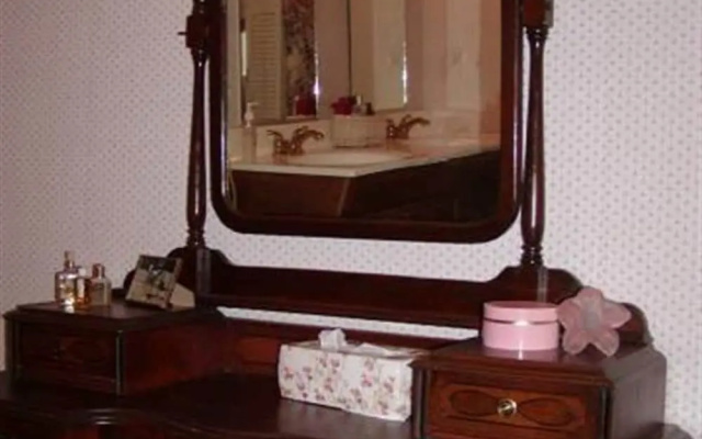 The Inn on the Horse Farm