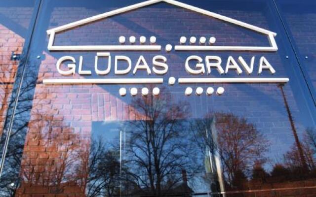 Glūdas Grava in Tsesis, Latvia from 63$, photos, reviews - zenhotels.com hotel front