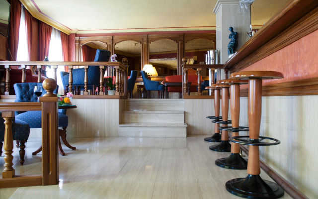 Hotel Plaza Cavana