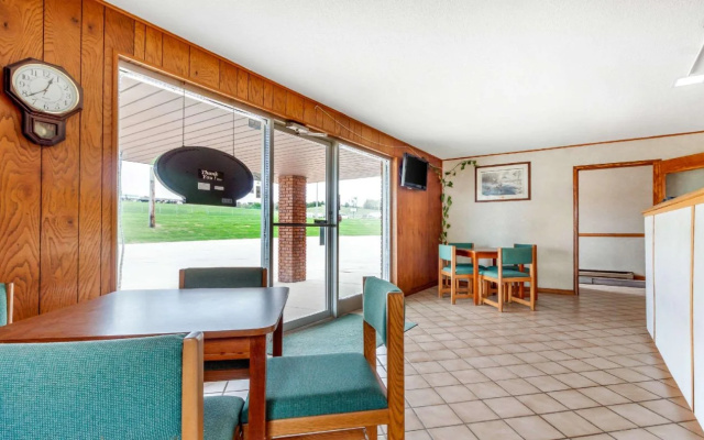 Rodeway Inn Blair