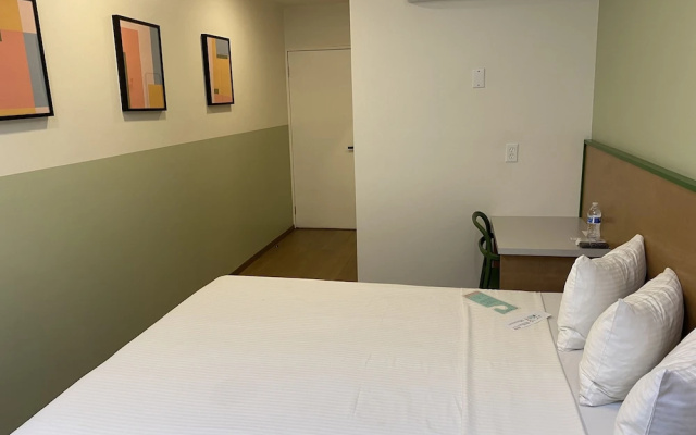 INTJ Hotel