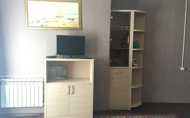 Наири