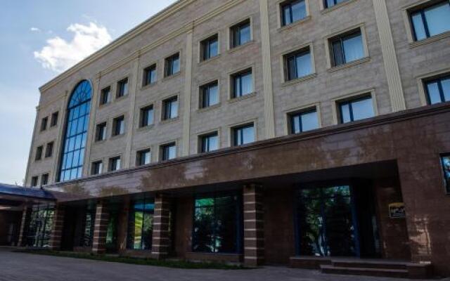 Отель Nurtau Павлодар вид на фасад