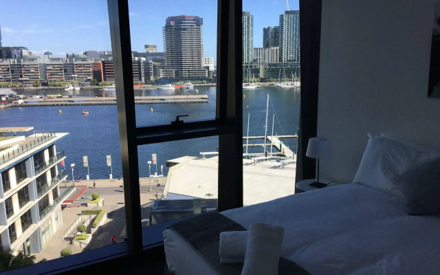 Apartments Melbourne Domain - New Quay Docklands
