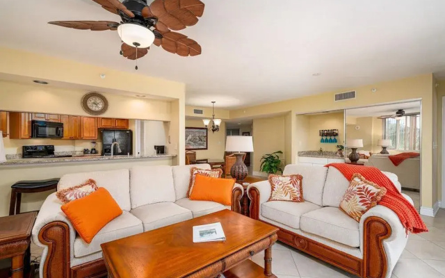 Ocean Harbor 104a by Distinctive Beach Rentals