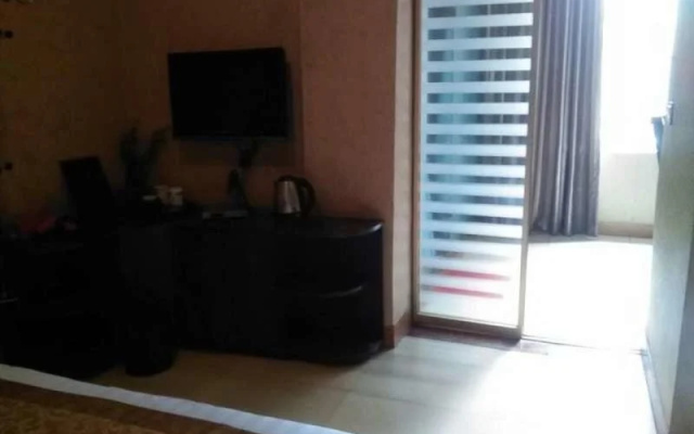 Suining Faxiang Business Hotel