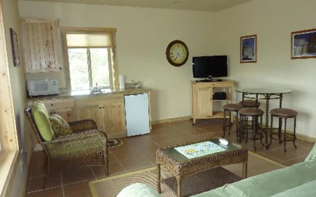 Ridgetop Hideaway