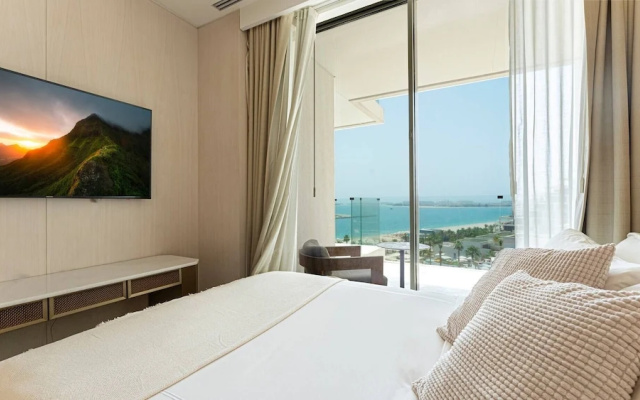 Five Palm Jumeirah 2 Bdr Full Sea View