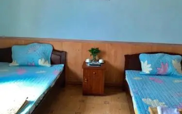 Nha Nghi Hoa Phuong