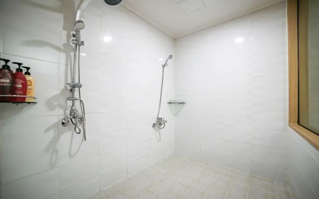 Sharp Hotel Jeonju