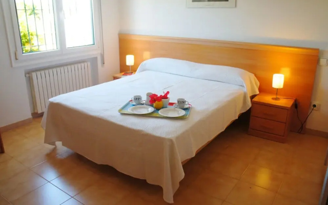 Villa for 8 People With Private Pool