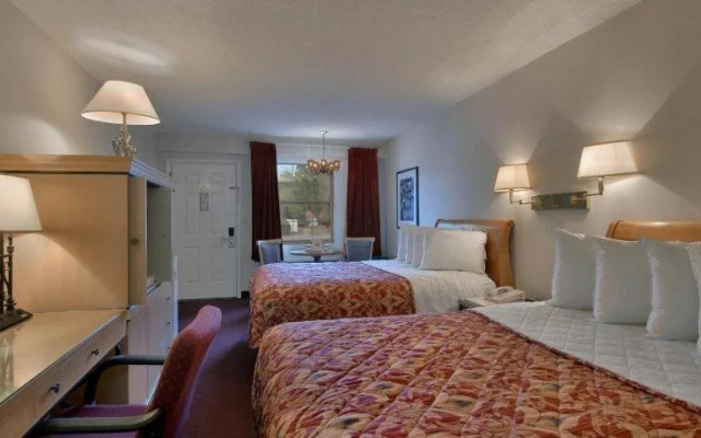 Super Inn Downtown