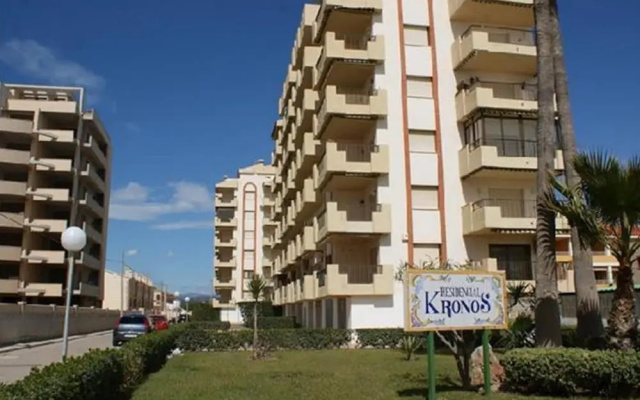AP Costas Kronos