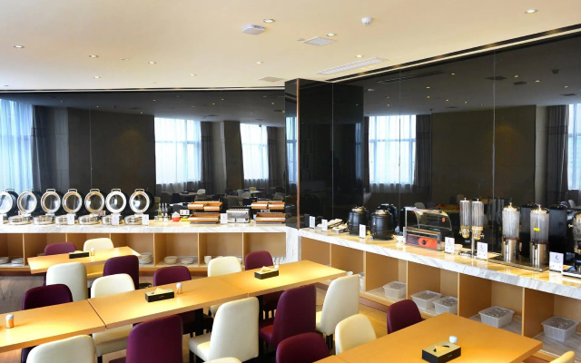 Lavande Hotel·Yichun Wanda, High Speed Railway Station