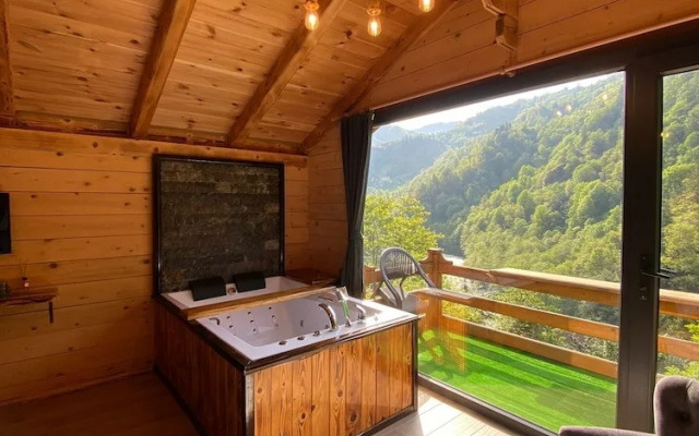 Maysa Suit Bungalov