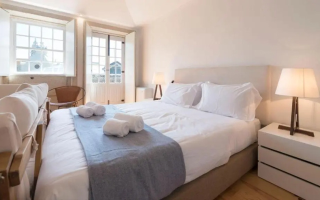 Lovelystay - Dirk Apartment - Almada 4º F