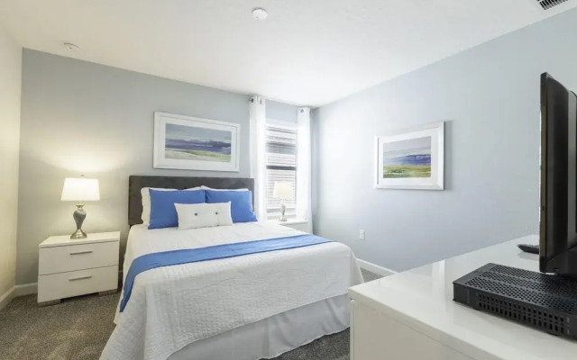 8890ccd-the Retreat at Championsgate