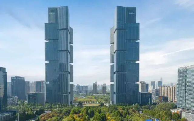 Quanyi Hotel (Zhengzhou CBD International Exhibition Center)