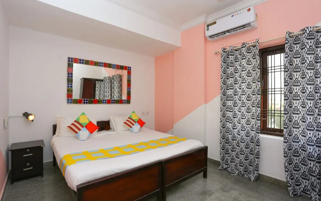 OYO Home 23654 Designer 2BHK