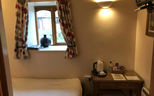 Church Farm Lodge