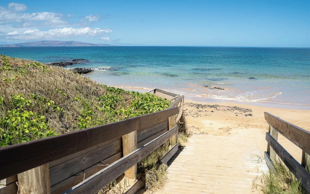 Island Surf 506 by Maui Rental Group